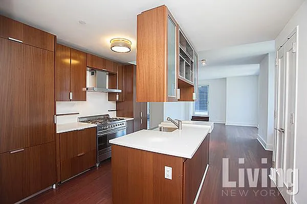 Rented by Living New York | media 15