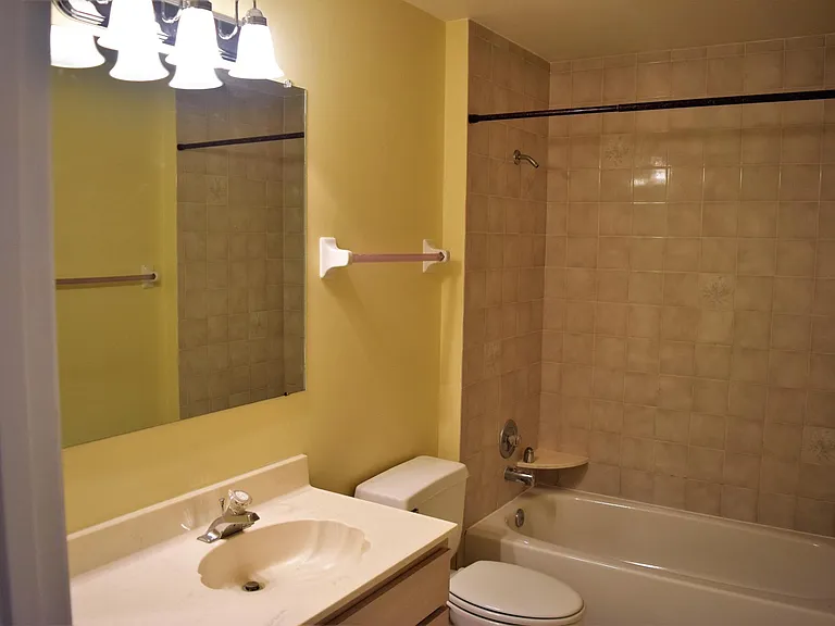 2965 Poplar Ave — Photo 30