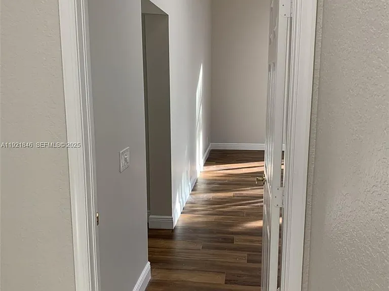 2518 Bay Pointe Ct — Photo 50