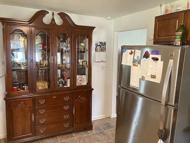 818 H Ave — Photo 8