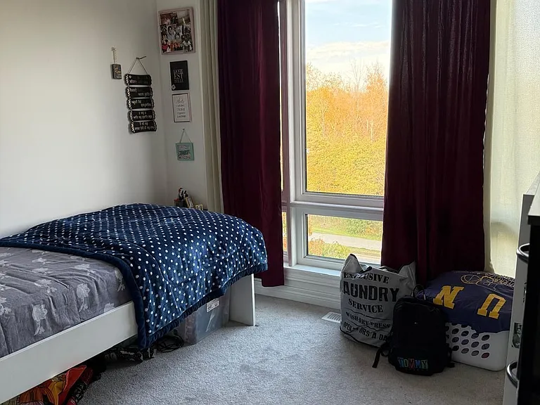 442 Salem Rd S — Photo 3