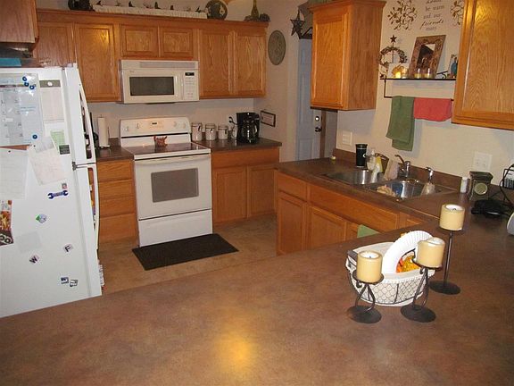 5th image of 420-422 14th Ave