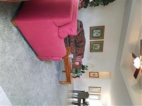 2nd image of 407 N Cedar Ct