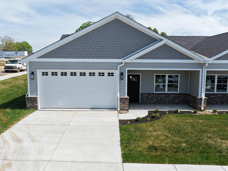 1st image of 32 Lockridge Ln