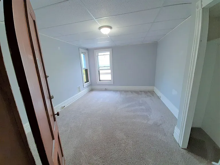 107-109 Hudson St #107 — Photo 7