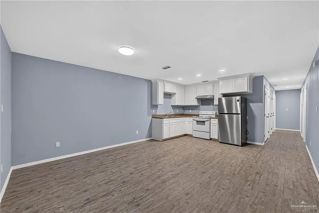 3 bed, 2.0 bath, 1213 sqft, $1,250 — Photo 3