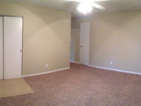 4th image of 927 Bogalusa Ct