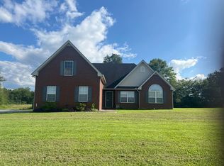 2612 Cliffside Dr, Christiana, TN 37037