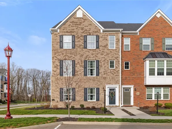 226 Amon St, Cranberry Township, PA 16066