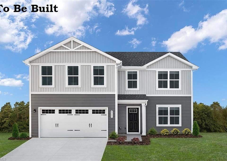 1st image of 124 Hidden Lake Blvd