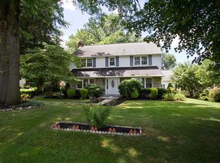 22 Rohrerstown Rd, Lancaster, PA 17603