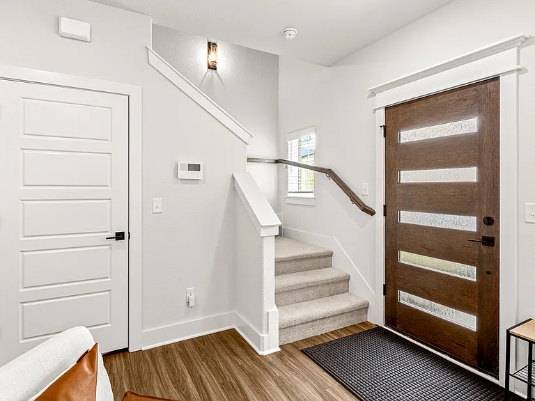 1536 W Cato Springs Rd — Photo 9