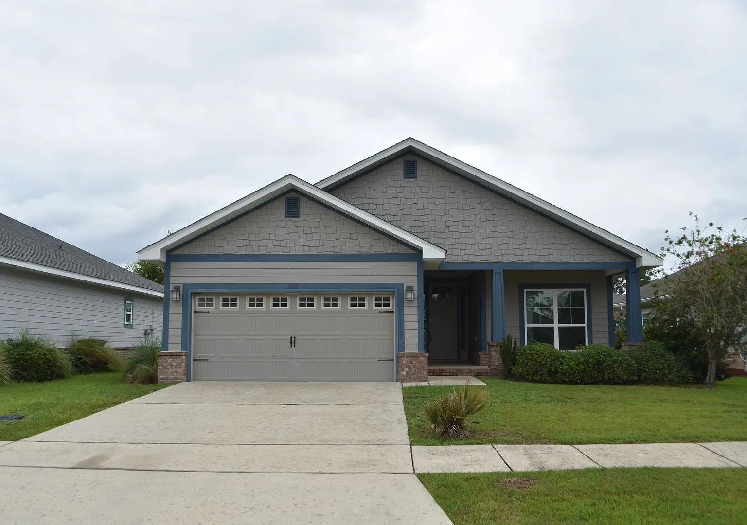 4 Bedroom Available in Gated Community Lafayette Creek Landing — Photo 1