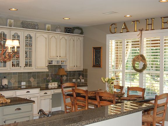 5th image of 9949 Deerfield Dr