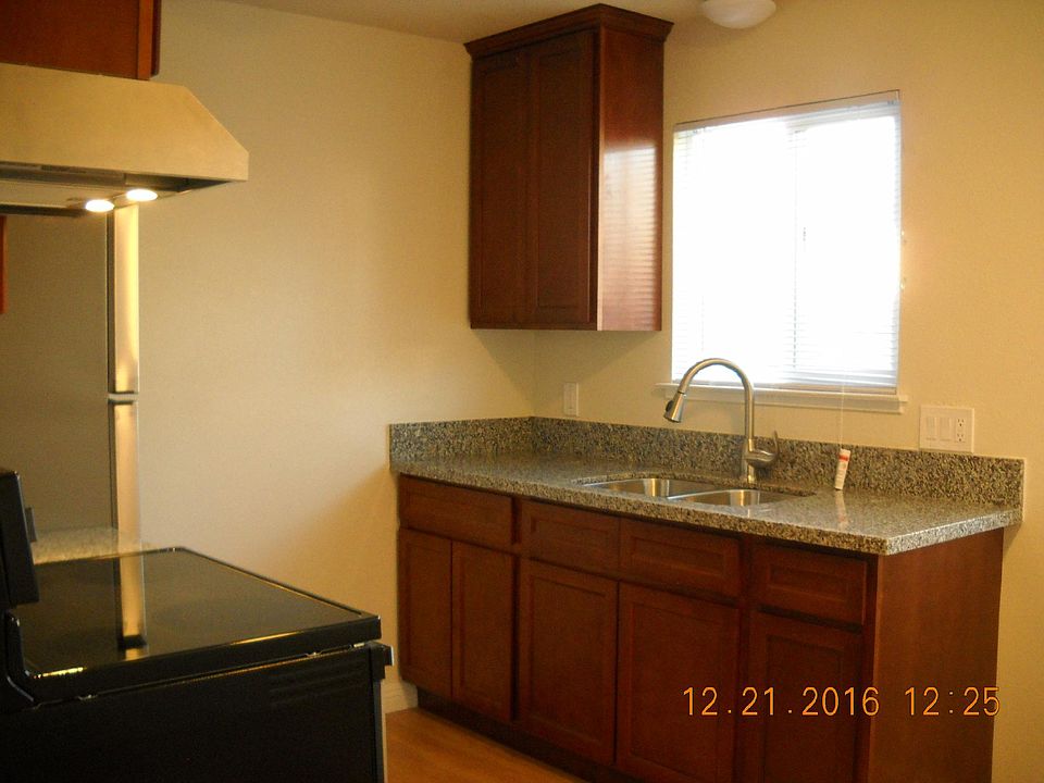 Kitchen has eating area.