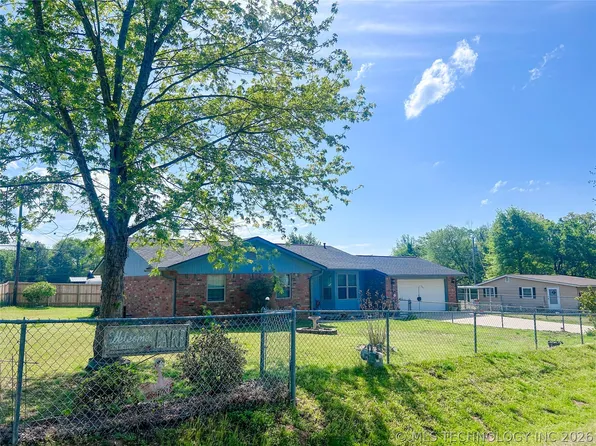 114755 S 4192nd Rd, Checotah, OK 74426