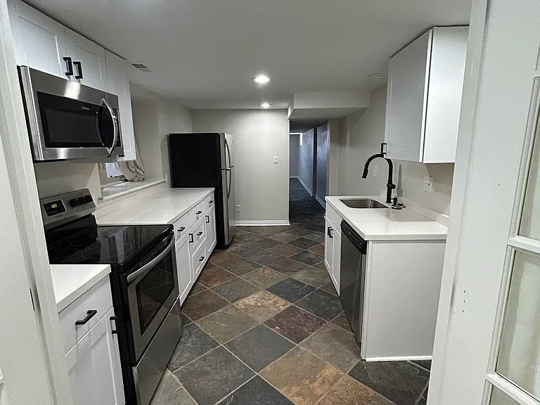 421 M St — Photo 24