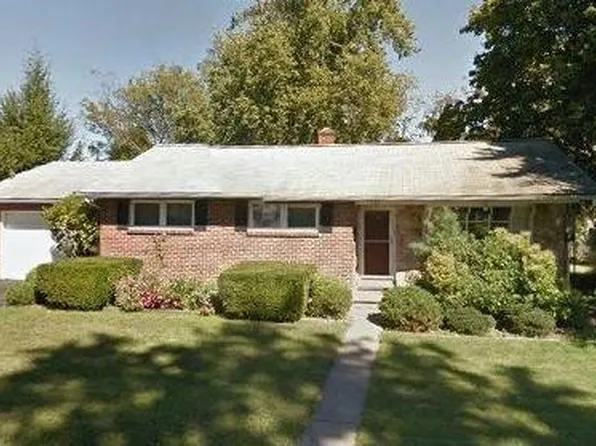 128 S 9th St, Coopersburg, PA 18036