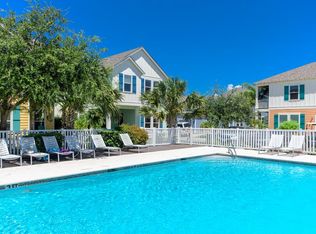 205 Sailhouse Way, Rockport, TX 78382