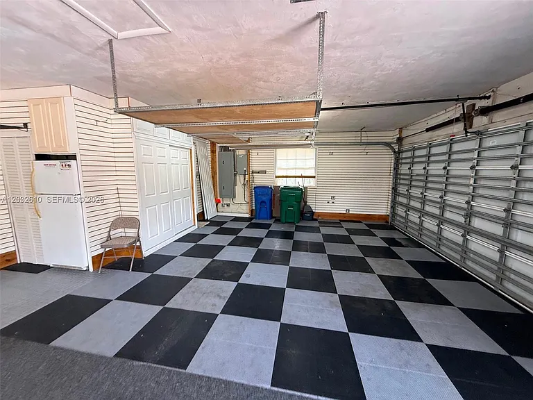 17501 SW 54th St — Photo 20