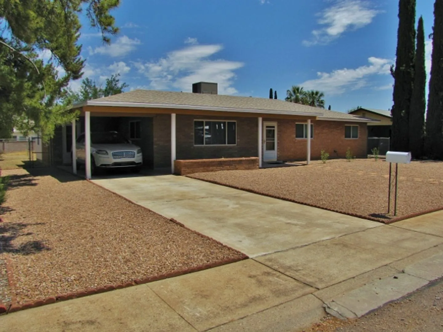 3BR/2BA w/ central A/C in Sierra Vista, AZ — Photo 3