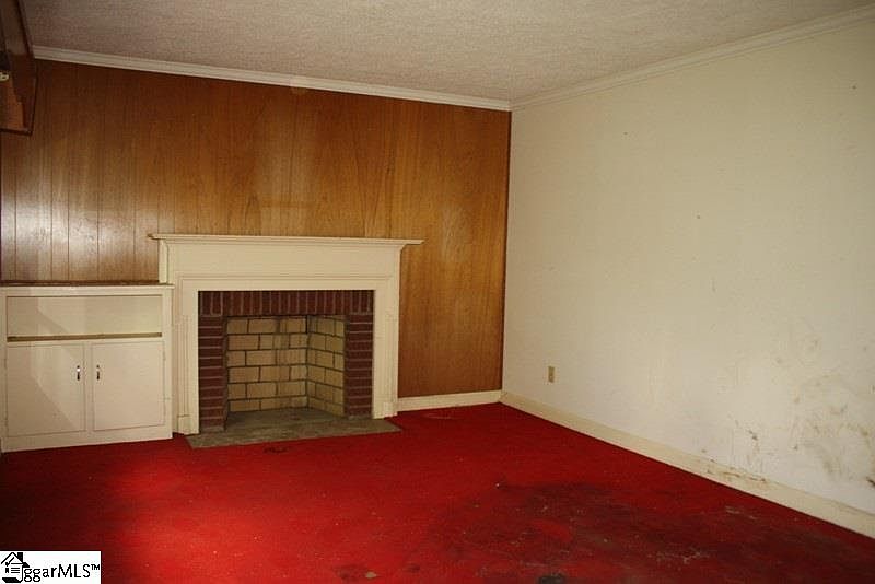 2nd image of 111 Stratford Rd