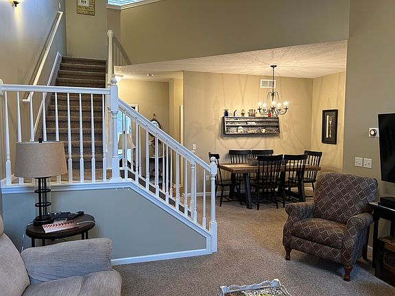 4th image of 5554 Greenway Dr