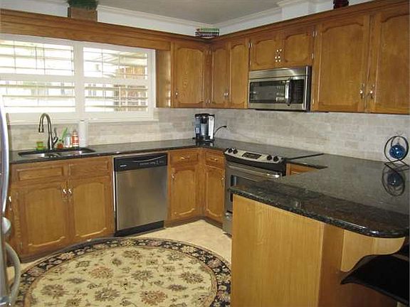 5th image of 5002 Ascot Pkwy