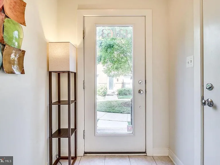 12163 Waveland St — Photo 3