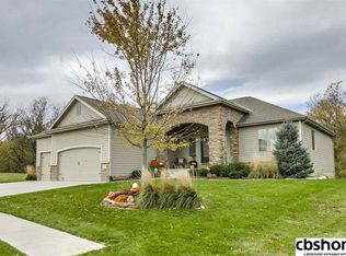 5732 S 238th St, Elkhorn, NE 68022