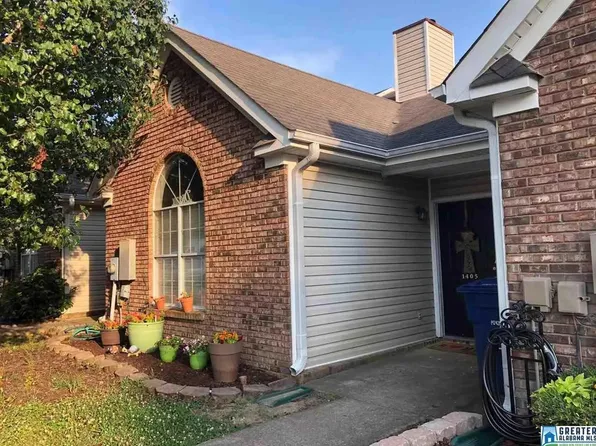 1405 Hillsboro Ln, Helena, AL 35080