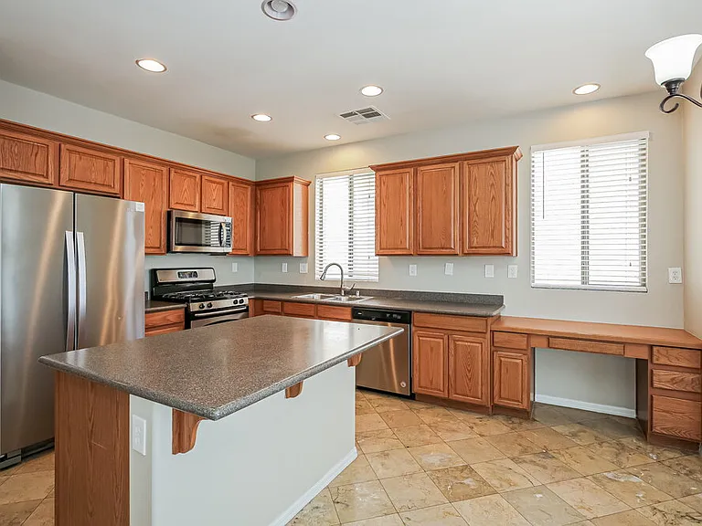 5832 Magic Oak St — Photo 9