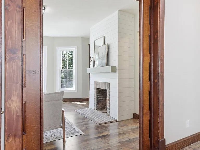 402 N Wall Ave — Photo 13