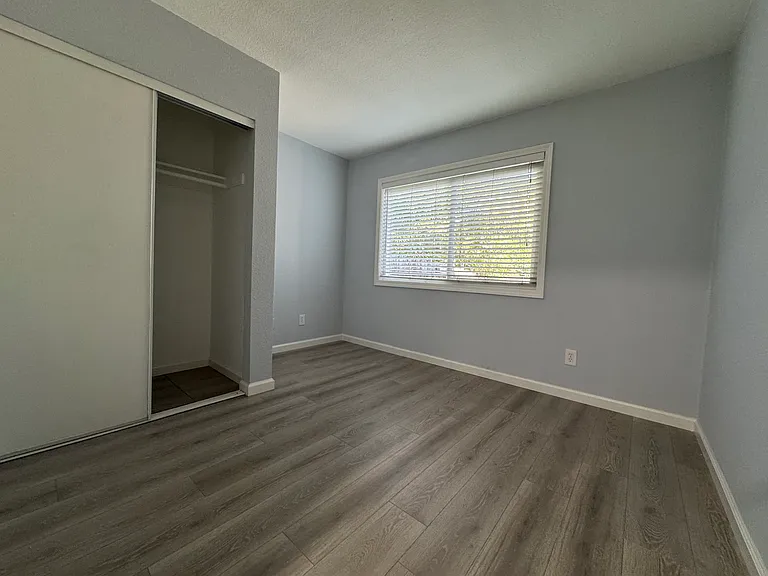 22032 Arbor Ave #A — Photo 8