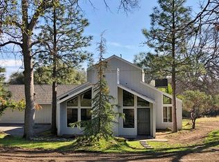 31383 Apache Rd, Coarsegold, CA 93614