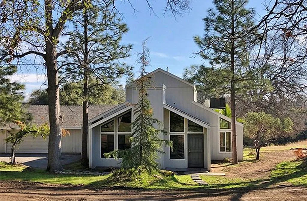 31383 Apache Rd photo 1