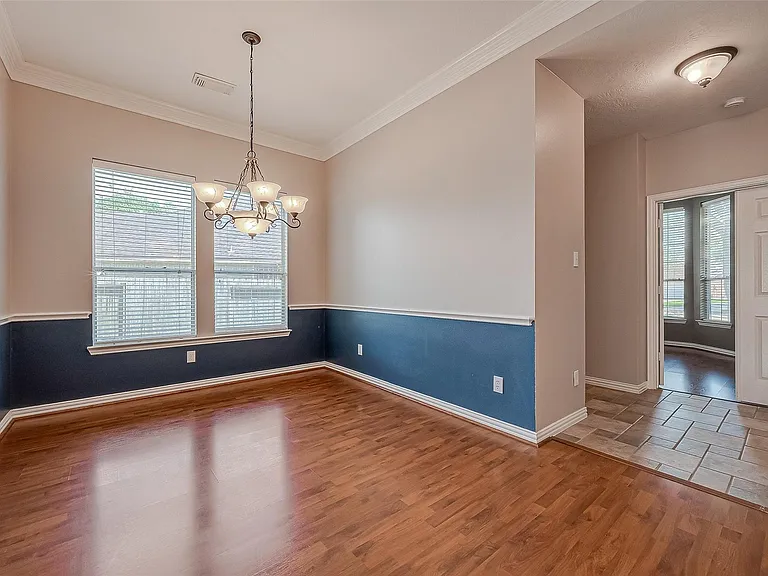 7214 Glenwick Ct — Photo 11
