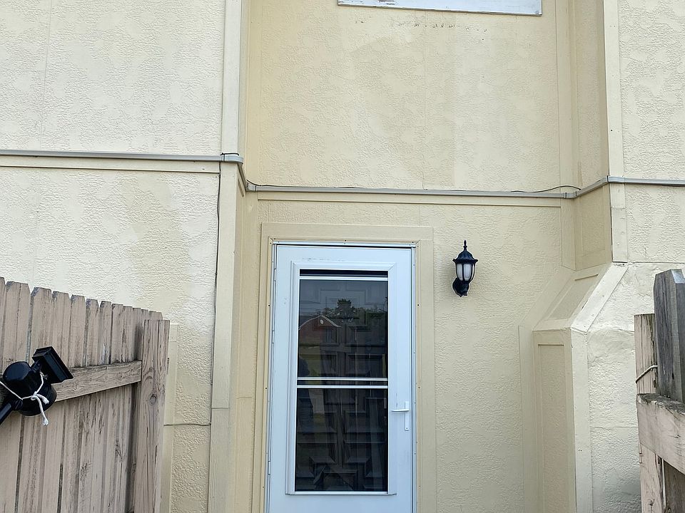 1st image of 8410 Del Prado Ct
