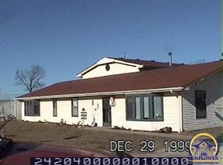 4146 Clark Rd, Meriden, KS 66512