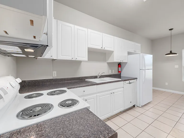 7522 Highway 60 #8 — Photo 11