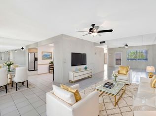 4025 Lincoln Pl #B, Boca Raton, FL 33434