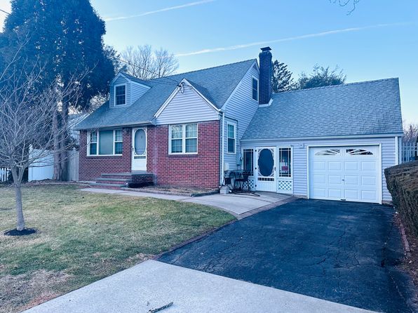 (undisclosed Address)