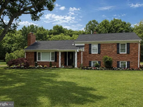 5078 Rock Springs Rd, Warrenton, VA 20187