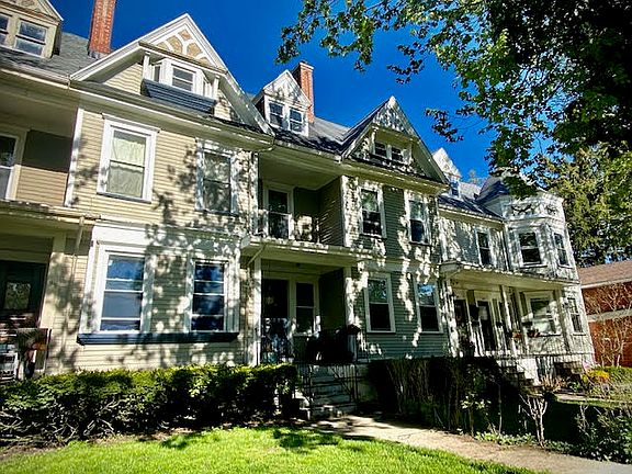 91 S. Washington Outside, Morning