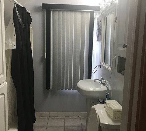 5th image of 11341 Berwyn Ave