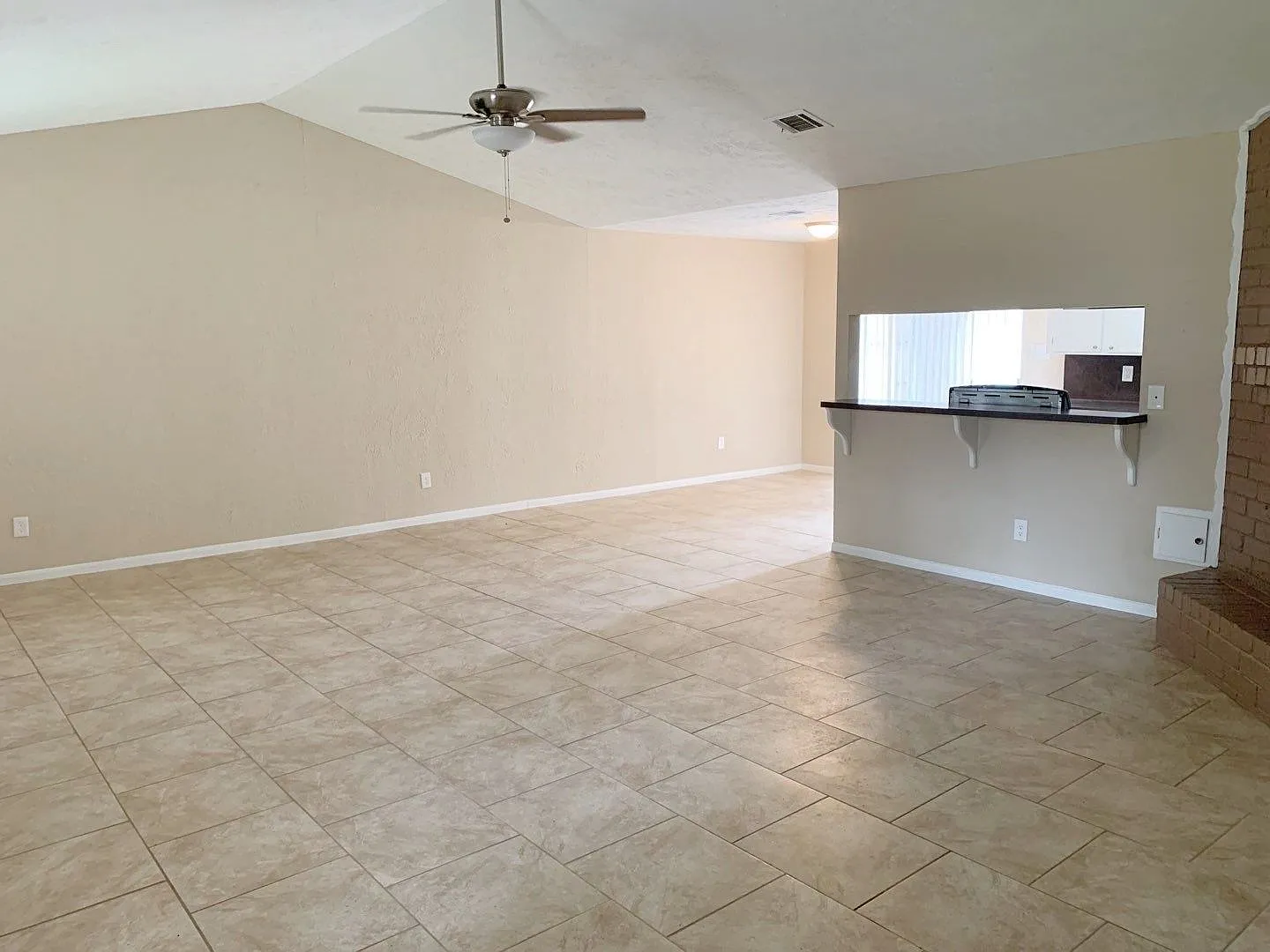 -2334 Marble Falls, Ask About Our No Cash Security Deposit Option — Photo 4