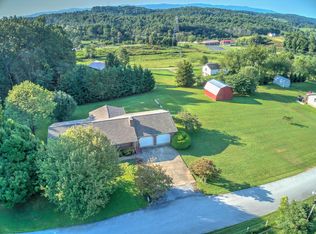 114 Smokerise Ln, Fall Branch, TN 37656