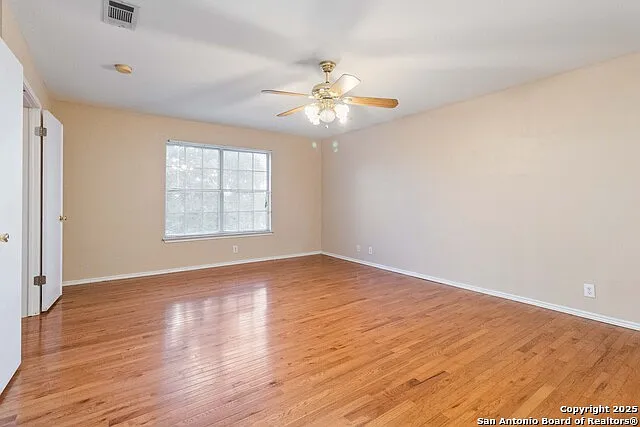 5207 Wood Glen Dr — Photo 27
