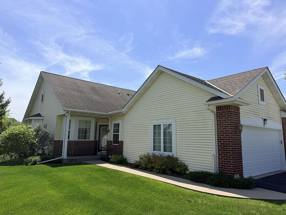 1st image of 991 Niagara COURT #10