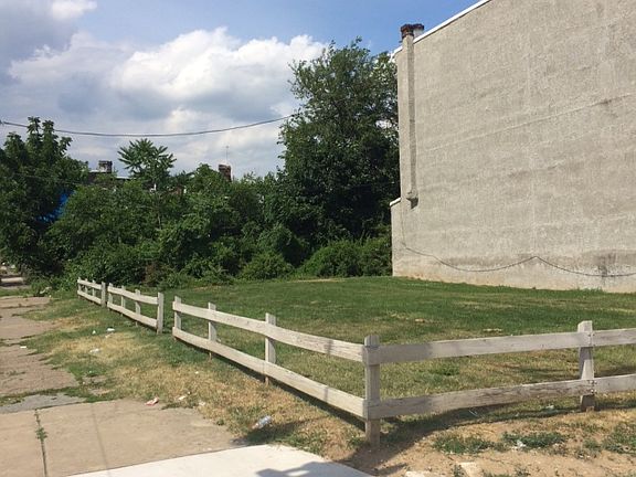 4th image of 1243 W Erie Ave